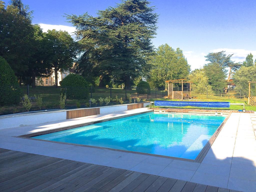 Domaine Des Grands Cedres Bed & Breakfast Cordelle ภายนอก รูปภาพ